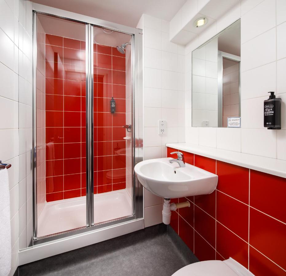 Ibis Budget London Town Centre Hotel 2*